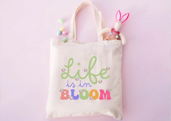 Life is in bloom 🌷
